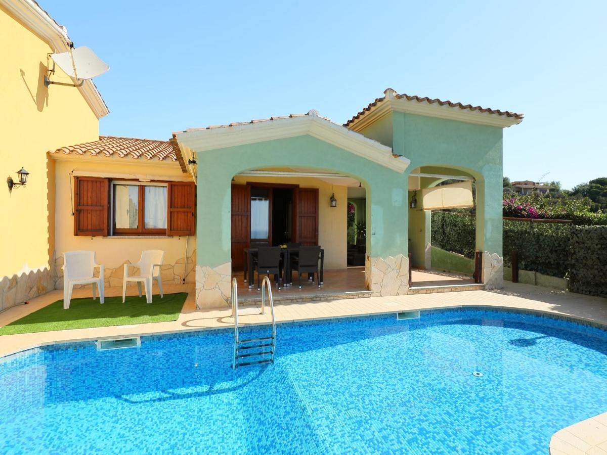 Holiday Home Greca Piscina - Rei238 By Interhome Коста Рей Екстериор снимка